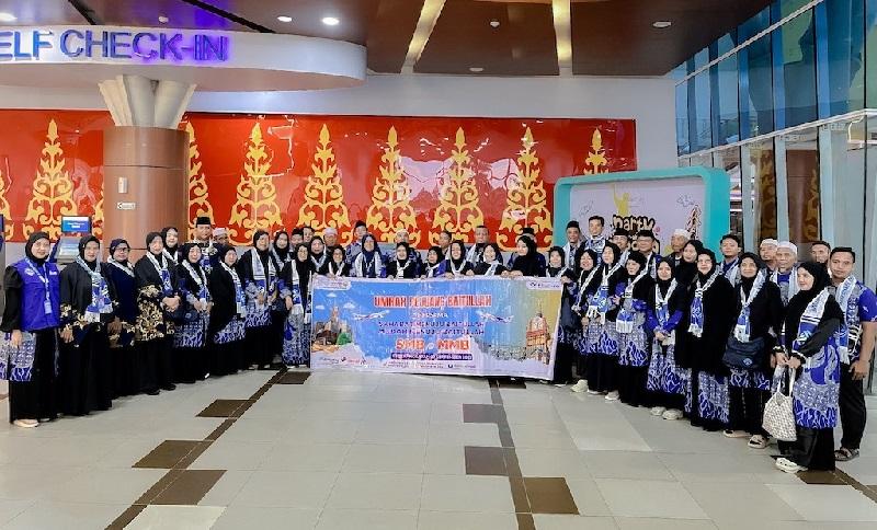 Lagi, 48 Jamaah Umrah MMB Travel Diberangkatkan dari Pekanbaru