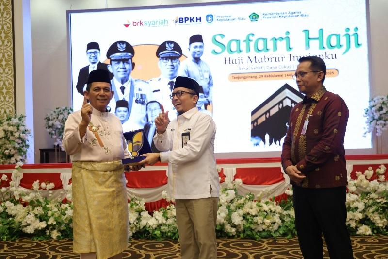 Memadai, Gubernur Kepri Dorong Batam Jadi Embarkasi Utama Keberangkatan Haji dan Umroh