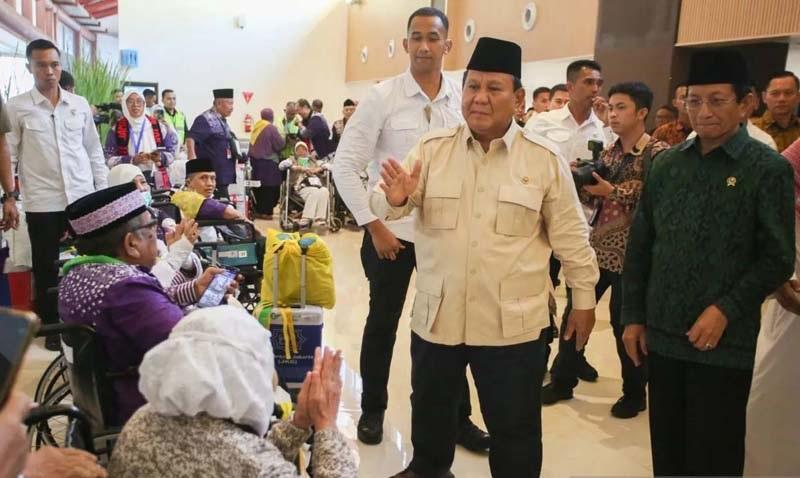 Presiden Prabowo Minta Waktu Tunggu dan Biaya Haji Diturunkan Lagi