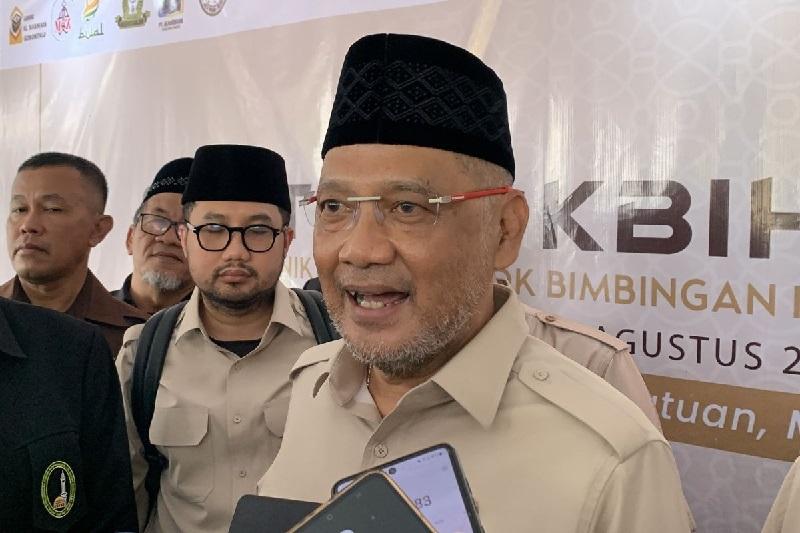 Meski Regulasi Mengizinkan, Menteri Haji Sebut Praktik Umrah Mandiri Sulit di Indonesia