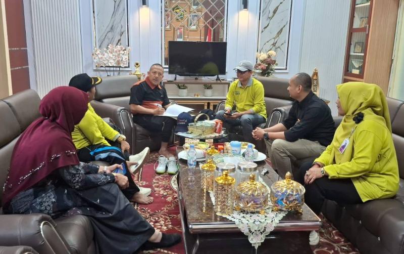 Penataan Aset Asrama Haji, Kakanwil Kemenag Riau Tandatangani Akta Pelepasan Hak