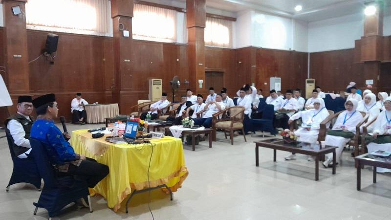 Kementrian Haji Riau Gelar Bimbingan Manasik Bersama KBIHU Al-Haramain di Dumai