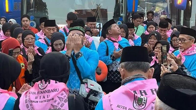 Hari Ini Jamaah Haji Kloter BTH-4 Masuk Embarkasi Batam, Esok Diberangkatkan ke Tanah Suci