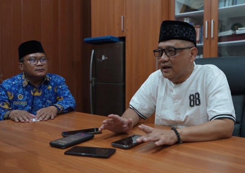 Telantarkan 200 Jemaah, Menhaj Sidak Kantor AAT Travel di Jombang, Gus Irfan: Ini Sangat Merugikan