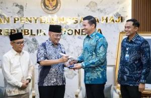 Soal Layanan Haji yang Efisien dan Prima, Dirut Garuda Indonesia Temui Menteri Haji dan Umrah