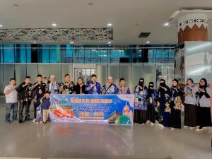 Ide Menarik MMB Travel Berangkatkan Jamaah dari Pekanbaru, Umrah Plus Nonton Timnas di Arab Saudi