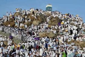 Makna Spiritual Wukuf, Tiap Jemaah Haji Wajib Hadir Secara Fisik di Kawasan Arafah