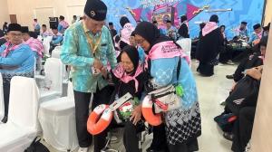 Jamaah Haji di Pekanbaru Tiba, Pemko Siagakan Petugas Medis di Bandara SSK II