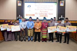 Penuh Bahagia, Plt Gubri Lepas Keberangkatan 11 Penerima Umrah Program BRK Syariah dan PT Riau Petroleum